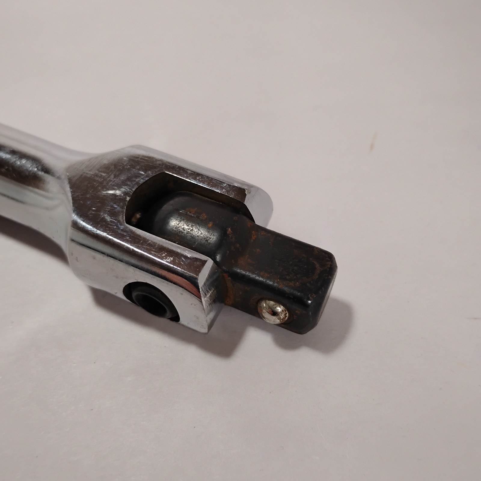 MIT MECHANIC’S CR-V 1/2″ drive 16″ Breaker Bar. W/Surface Rust On The drive.