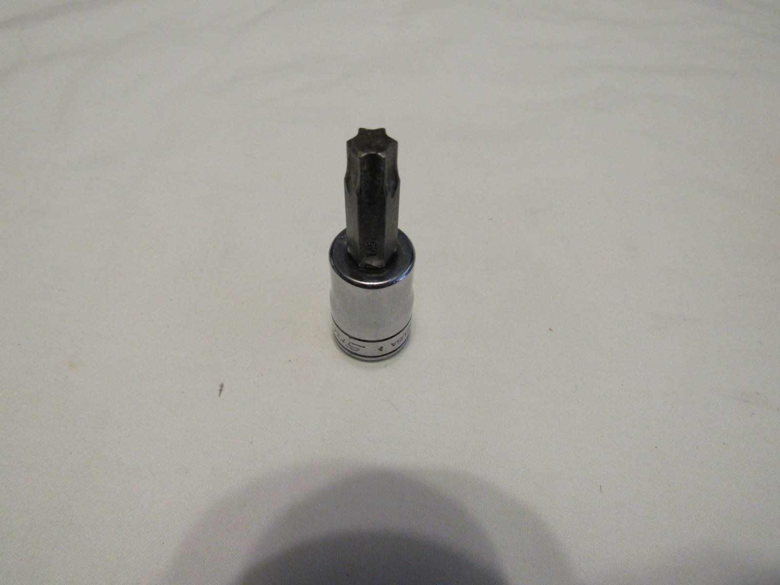 SNAP-ON FTX45E 3/8″ Drive T45 Torx Bit Driver Socket