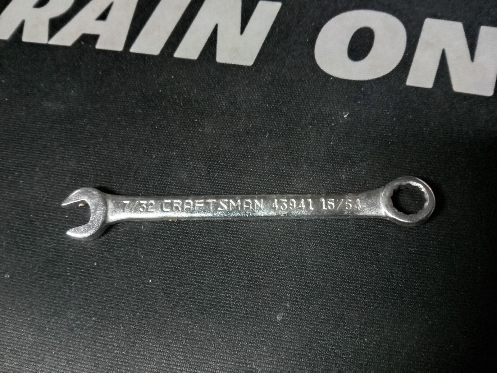 Craftsman 7/32″ x 15/64″ 12 Point Ignition Midget Combination Wrench 43941