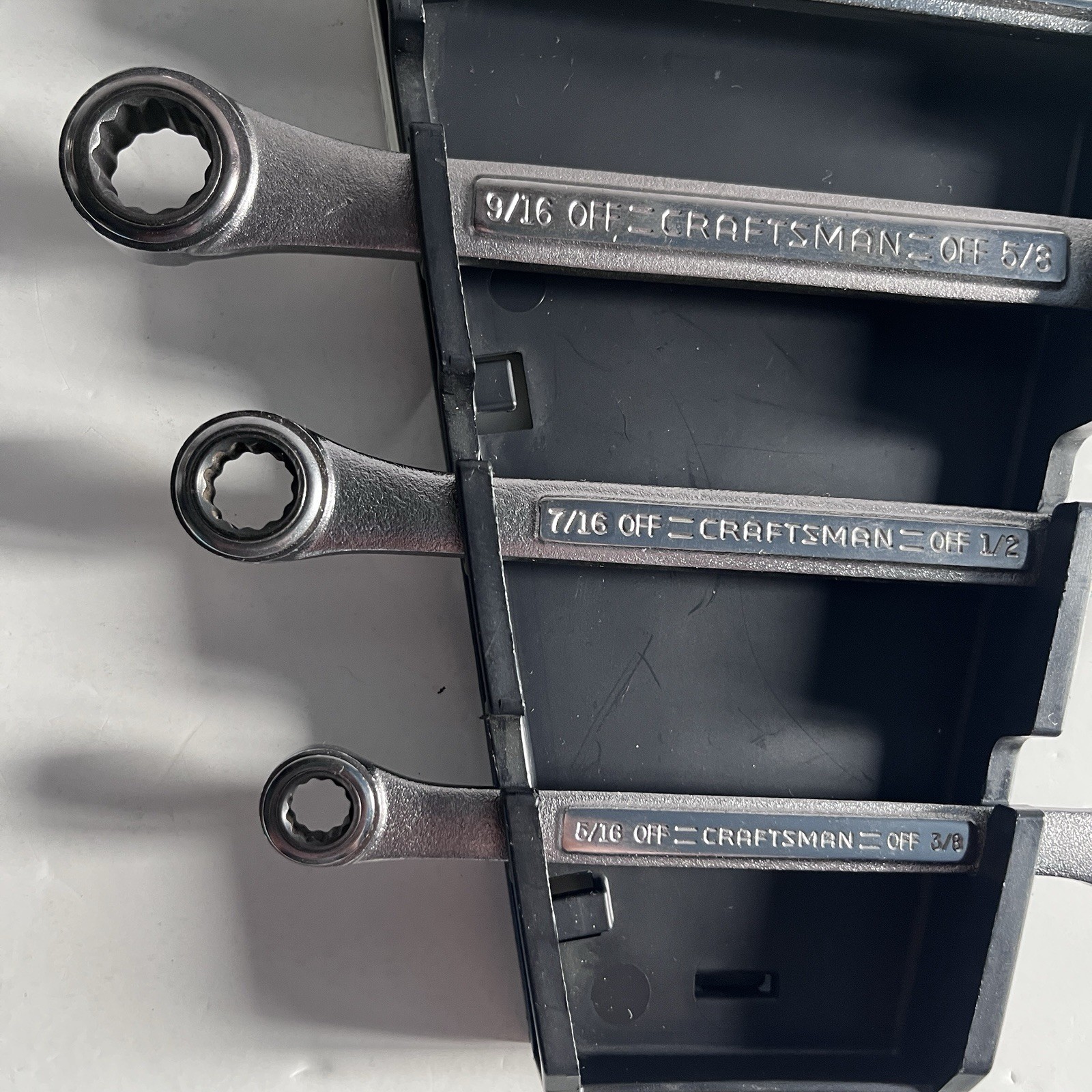 Craftsman USA 42446 SAE 5/16″-3/4″ Ratcheting Double Box Wrench Set