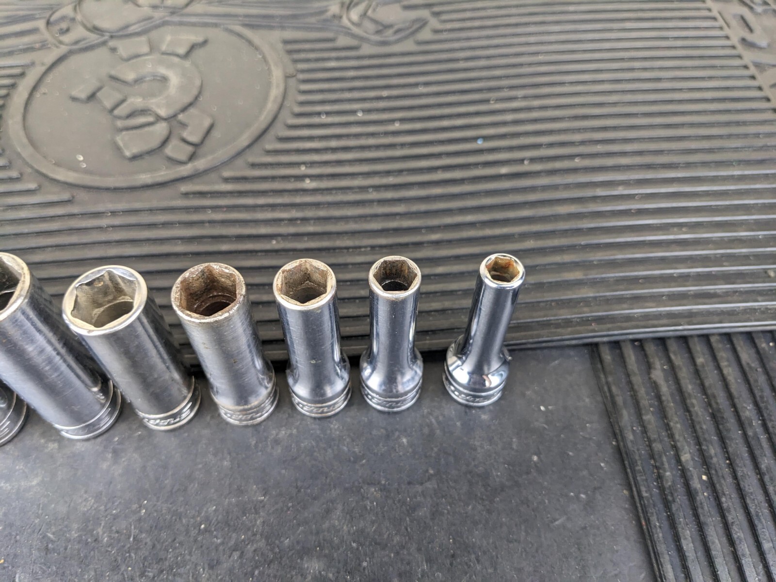 #bg229 Snap on Tools 211SFSY 3/8″ Drive Deep Chrome Socket Set Socket Set