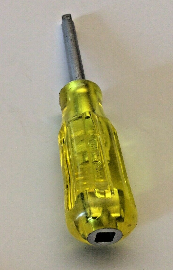 VINTAGE CHALLENGER 1069 ¼ INCH SOCKET DRIVER SPINNER RATCHET SCREWDRIVER USED
