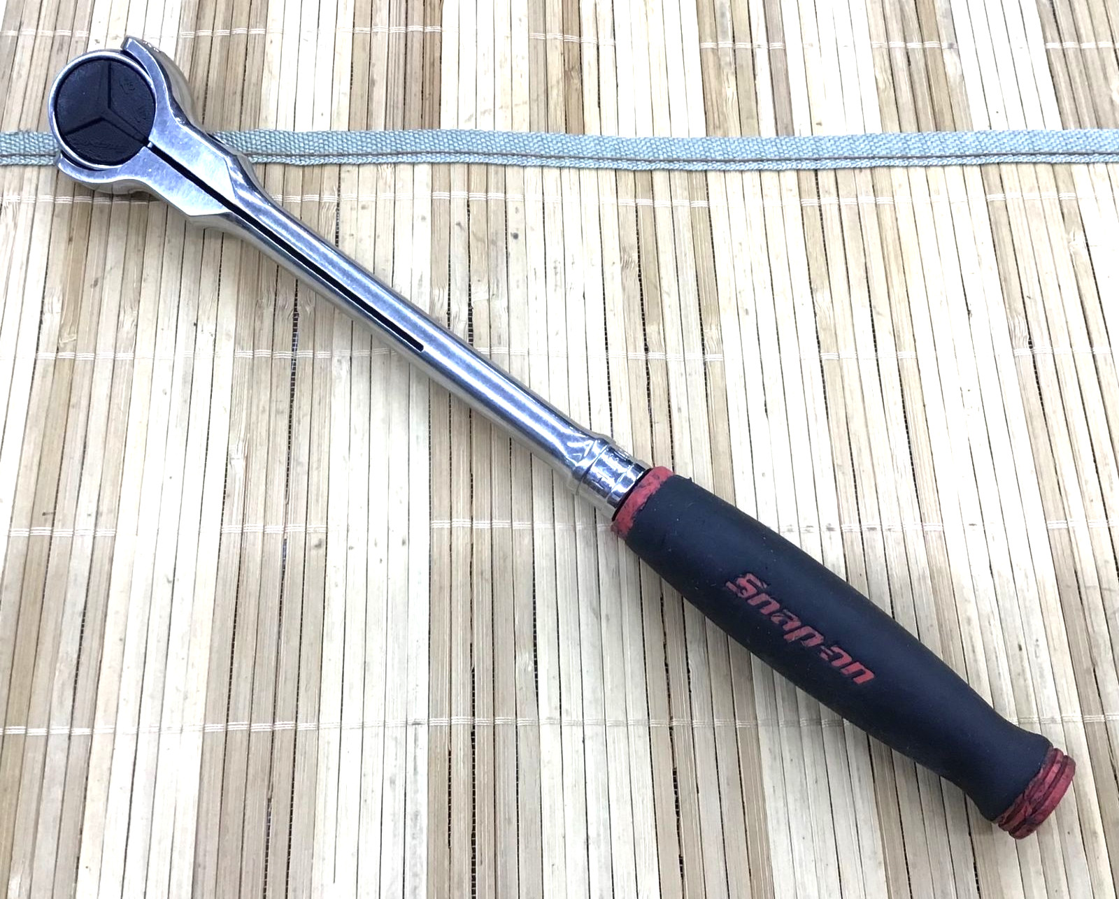 Snap on tools FHNF100 3/8 inch Ratchet Swivel Round Head Used Japan