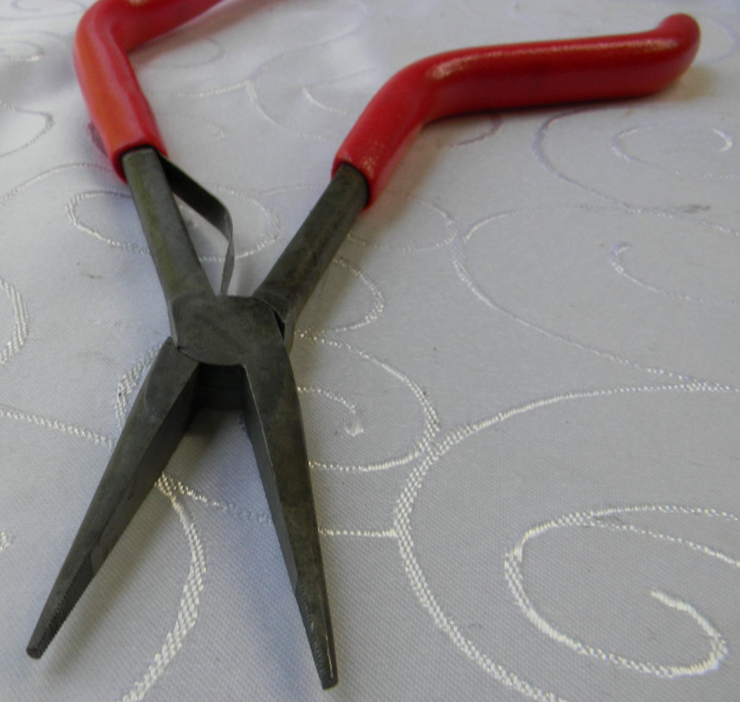 SNAP-ON 11″ LONG RED VINYL GRIP NEEDLE NOSE PLIERS #912AEP MADE IN THE USA