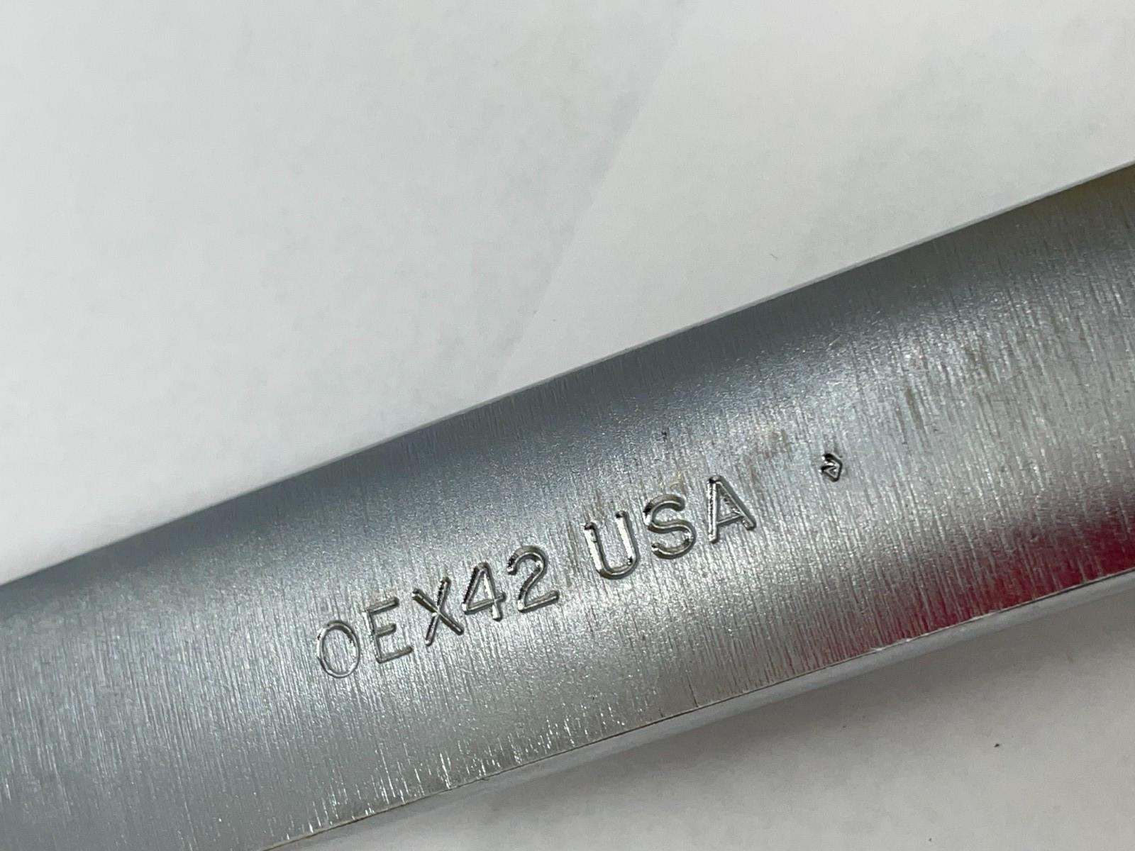Snap On OEX42B – 1-5/16″ Standard Handle 12Pt Chrome Combination Wrench