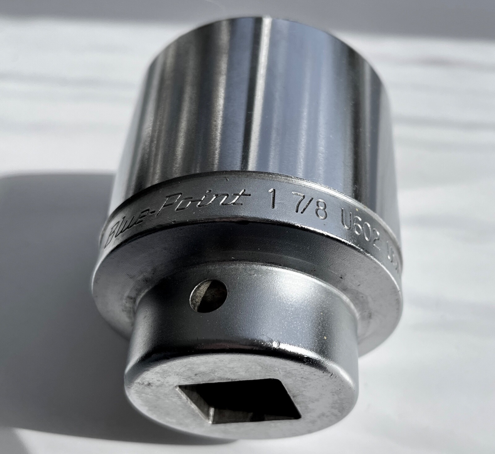 SNAP-ON (BLUE POINT) • 3/4″ DRIVE 12-POINT SAE 1-7/8″ SHALLOW SOCKET • U602