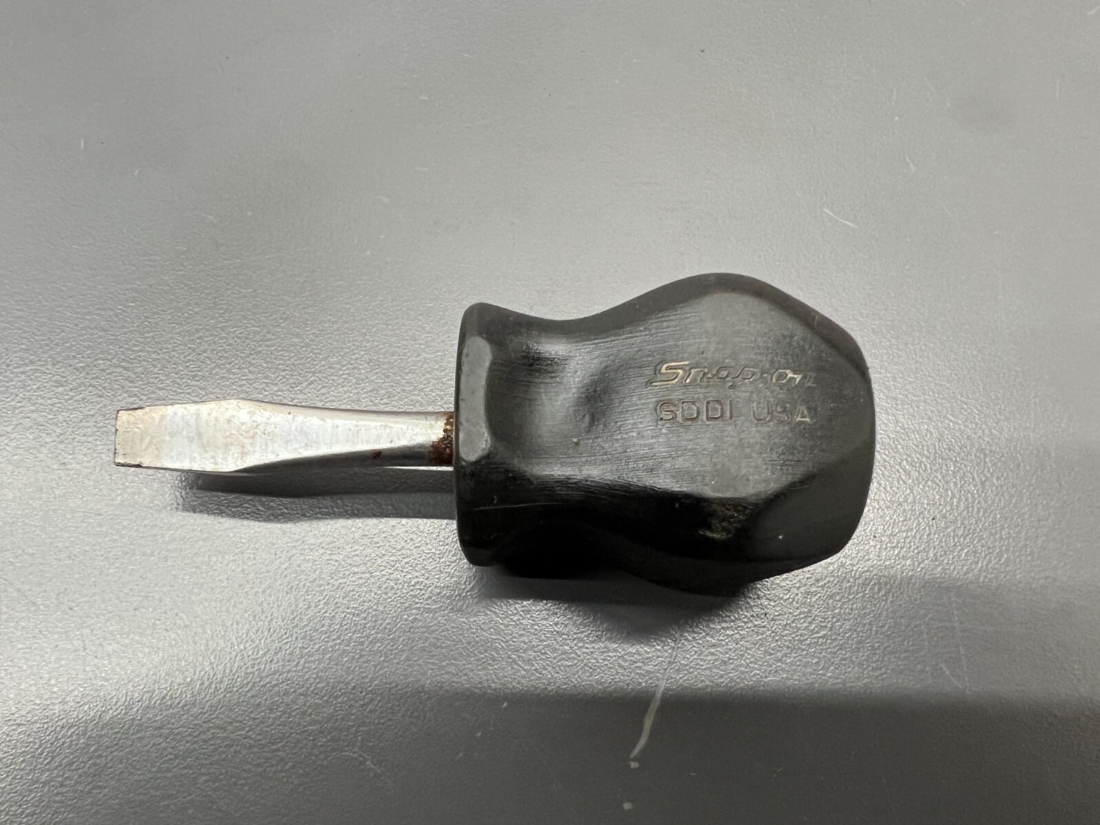 SNAP ON TOOLS SDD1 STUBBY BLACK FLATHEAD SLOTTED SCREWDRIVER – VGC – USA