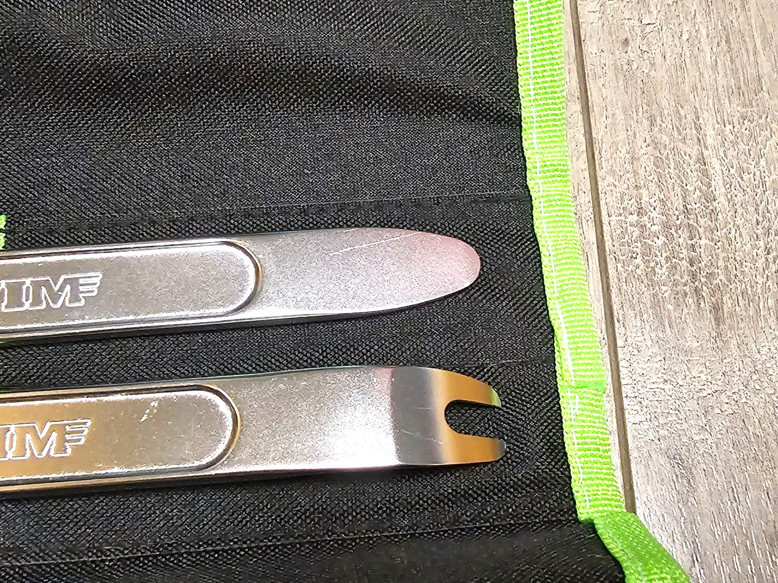 VIM 2pc Double Sided Door Panel, Plastic Clip & Trim Tool Set w/ Pouch #DTD100