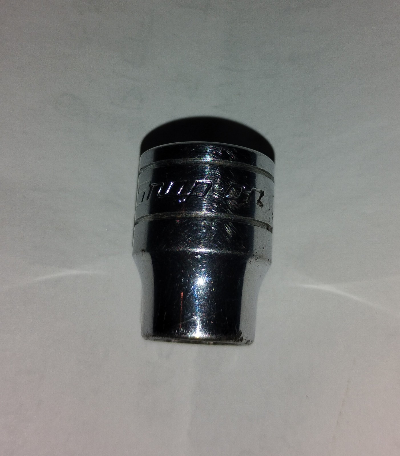 Snap-On 3/8″ Flank Drive Shallow Socket F121