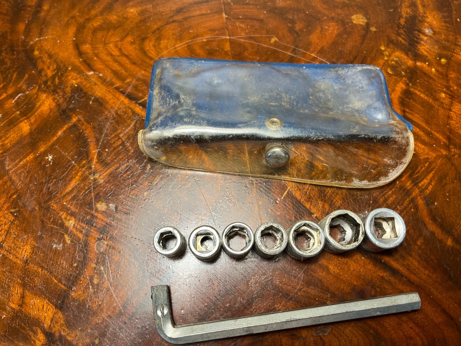 Vintage Western Auto 8 PC Socket Set 7 1/4 Hex Drive Sockets 1/4 To 7/16 HR2911