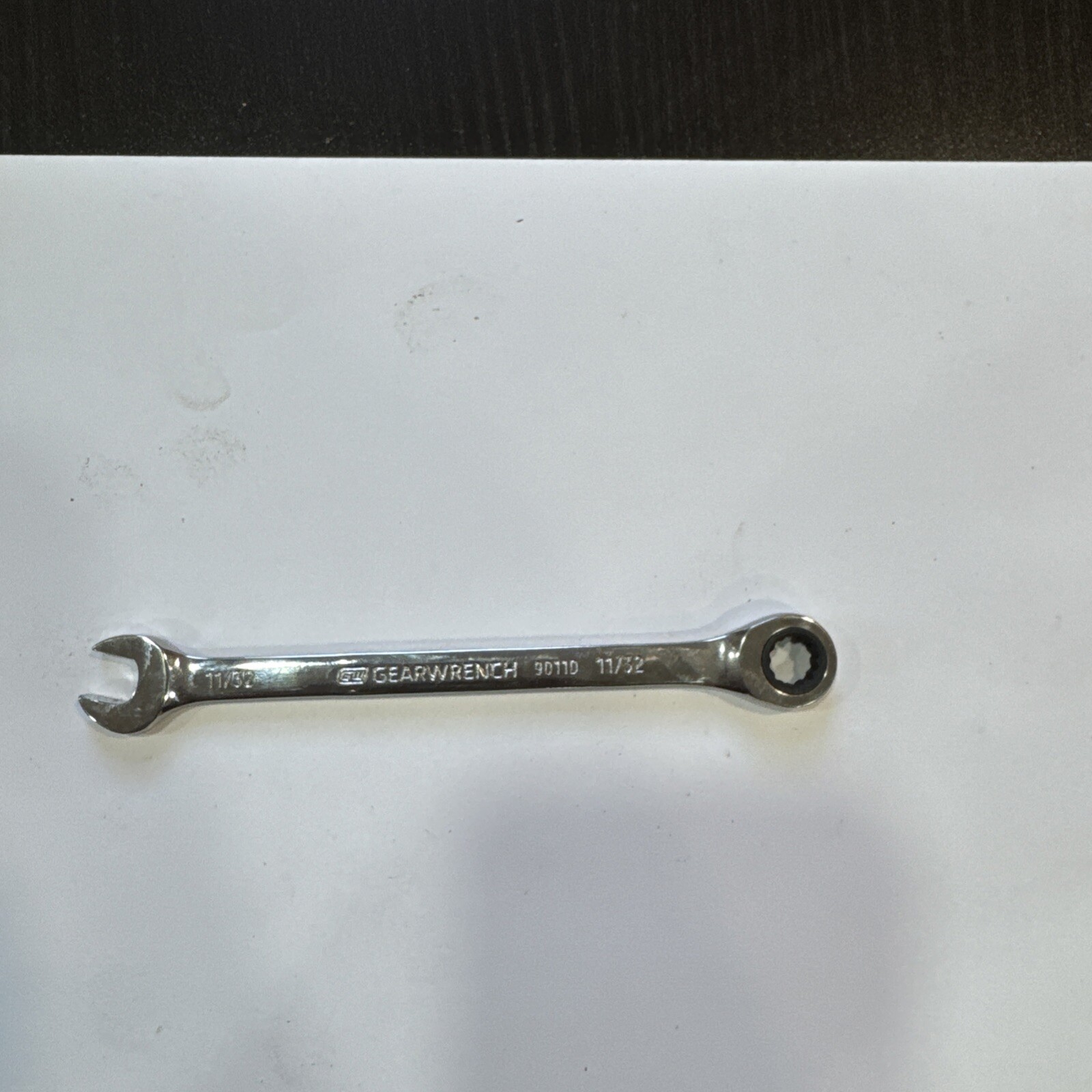 NEW GEARWRENCH RATCHETING WRENCH 12 POINT SAE 11/32 INCH