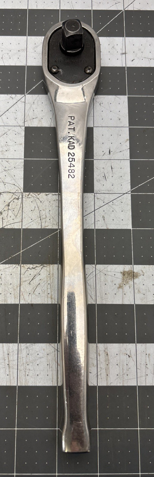 Vintage Craftsman 84T Ratchet USA KAD 25482 Square Handle 11 1/4″