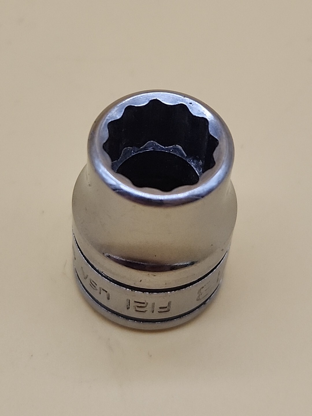 Snap-on Tools 3/8″ Drive 3/8″ Socket F121 12-Point SAE USA