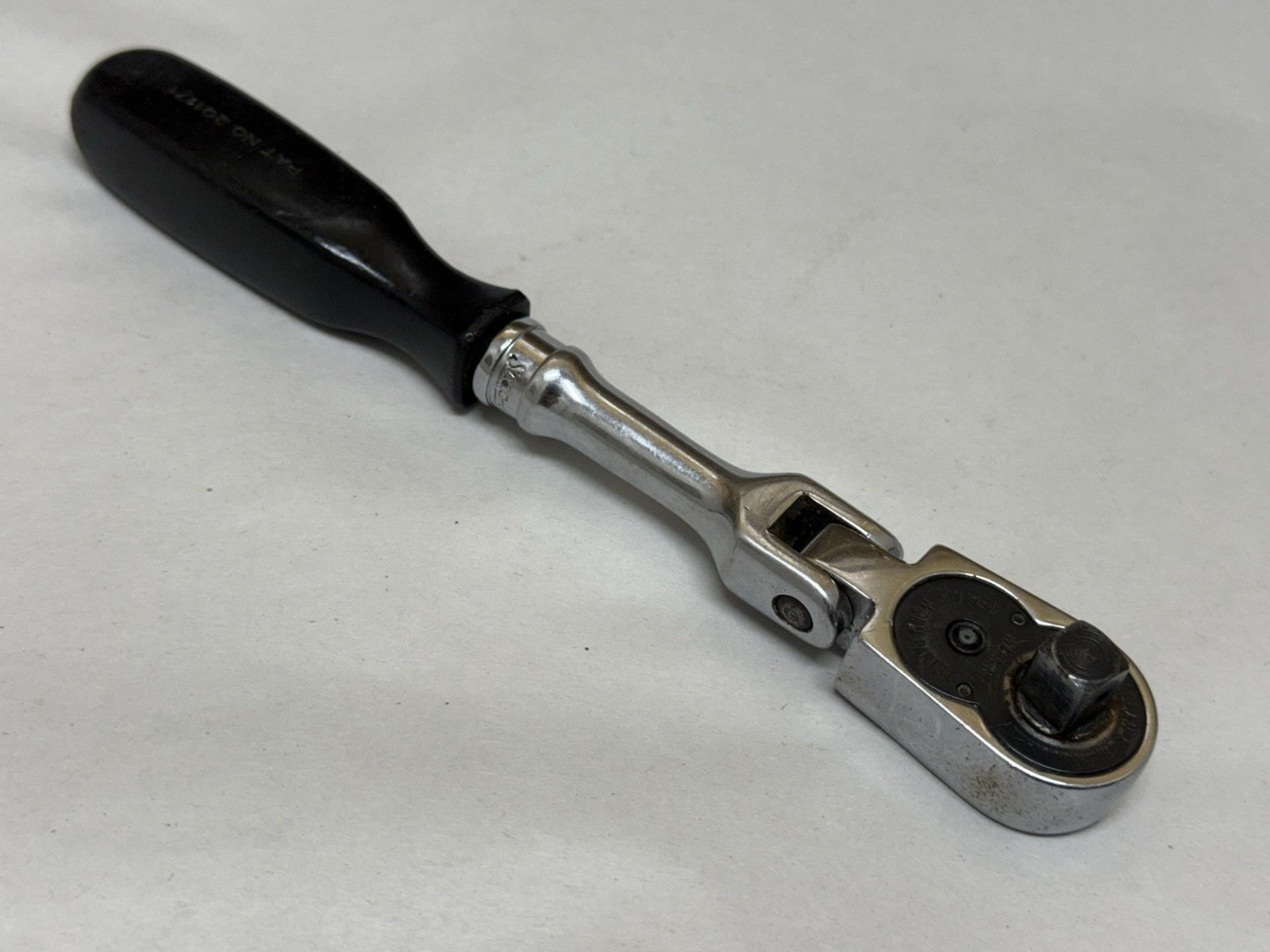 USA Snap-On F735 Hard Black Short Handle Flex Head 3/8″ Drive Ratchet Vintage