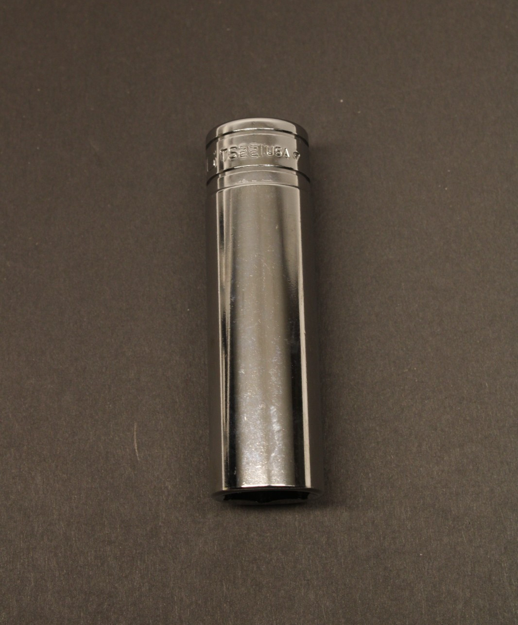 Snap-on Tools USA NEW 1/2″ Drive 6-POINT SAE 11/16” DEEP Socket TS221