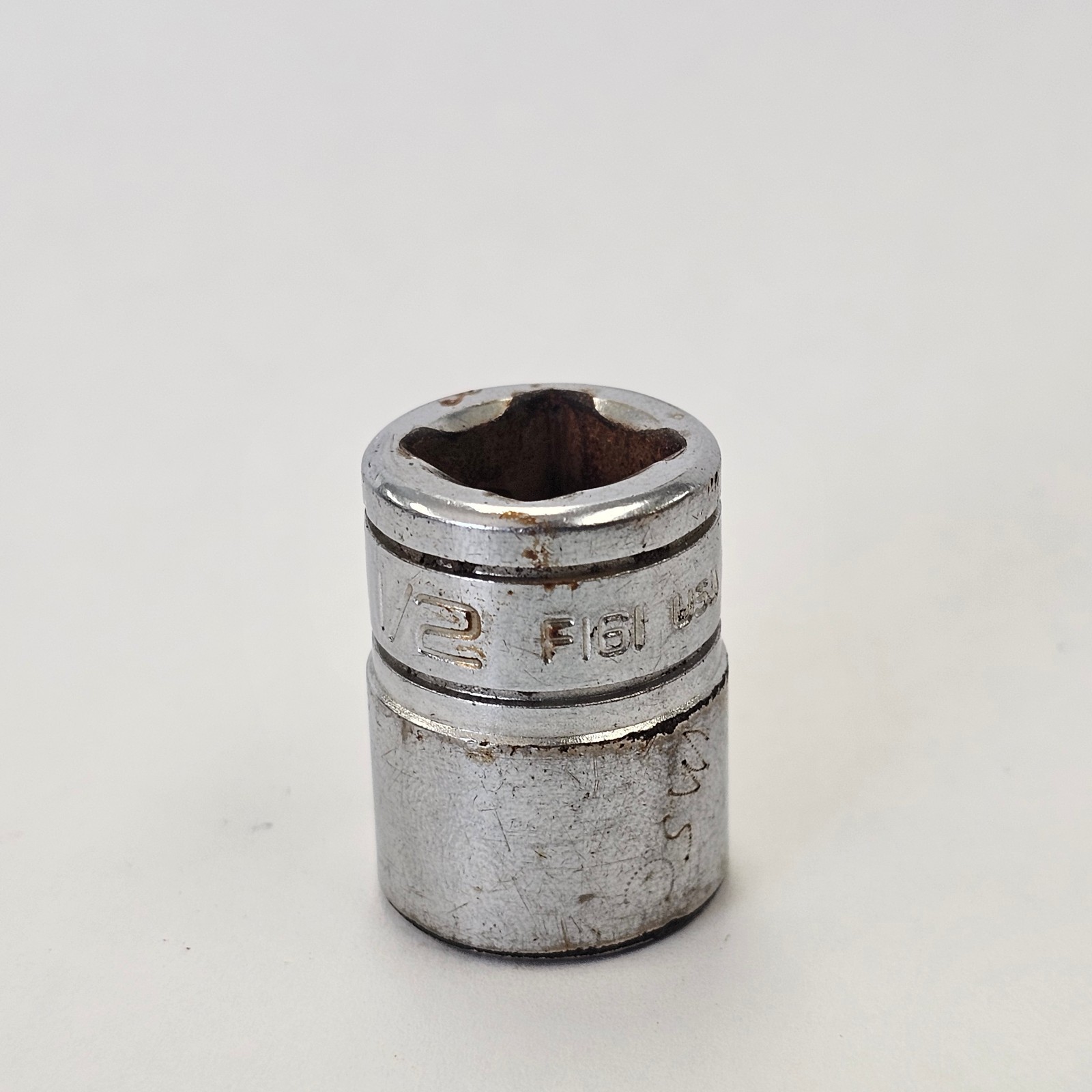 Snap On F161- 1/2 Inch Chrome- 3/8 Drive -12 Point Shallow Socket