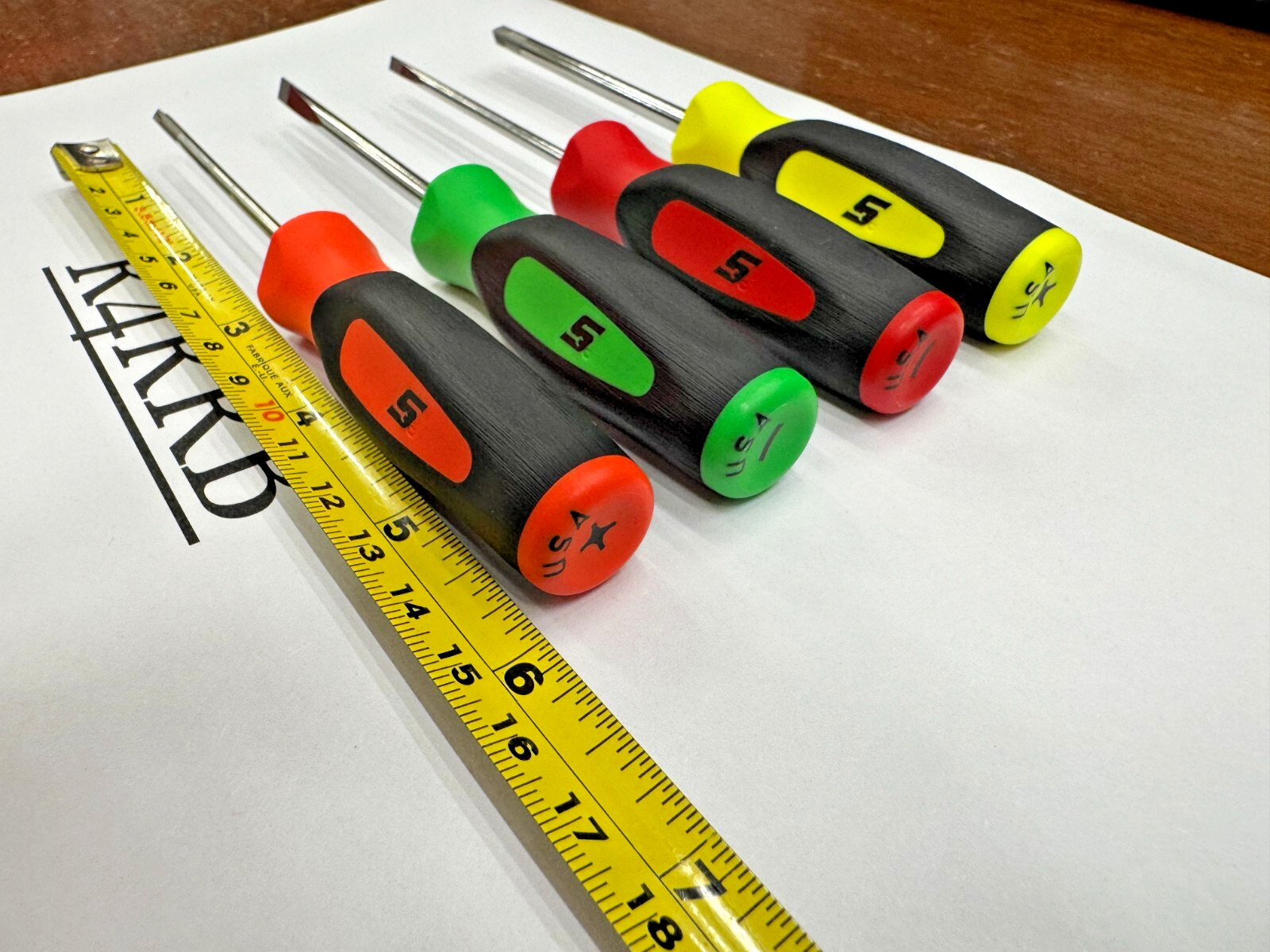 Snap-on Tools NEW MULTI-COLOR 4pc Mini Soft Grip Combo Screwdriver Set SGDX40BMC