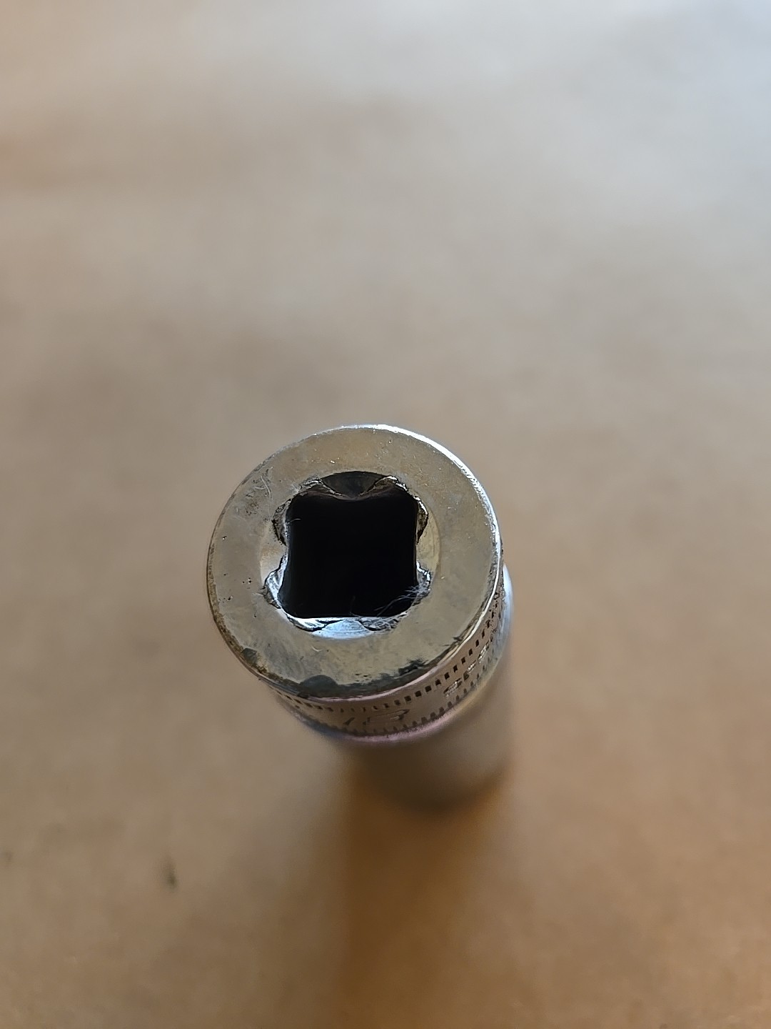 Snap On 3/8″ Drive 18MM 6PT Metric Deep Chrome Socket USA SFSM18