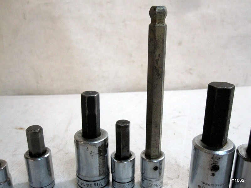 set of 8 various sockets proto, snapon see description