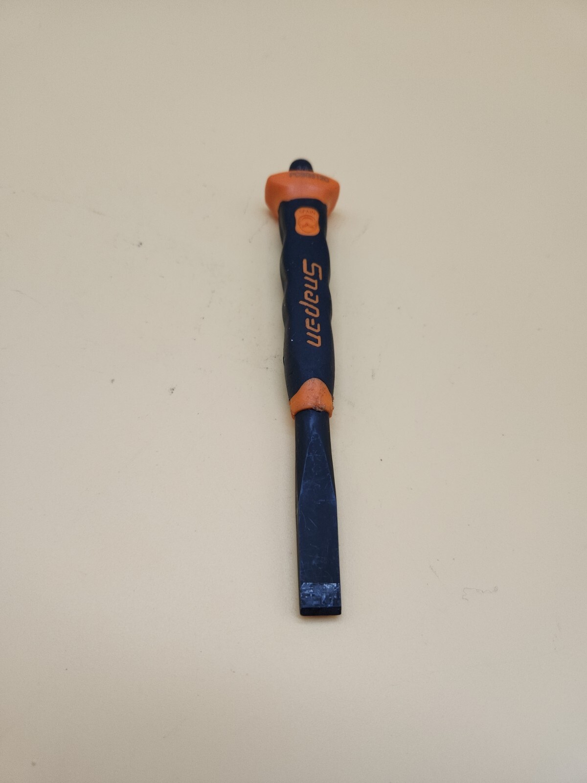 Snap-on Tools Soft Grip 3/8″ Flat Edge Chisel PCSG812O ORANGE