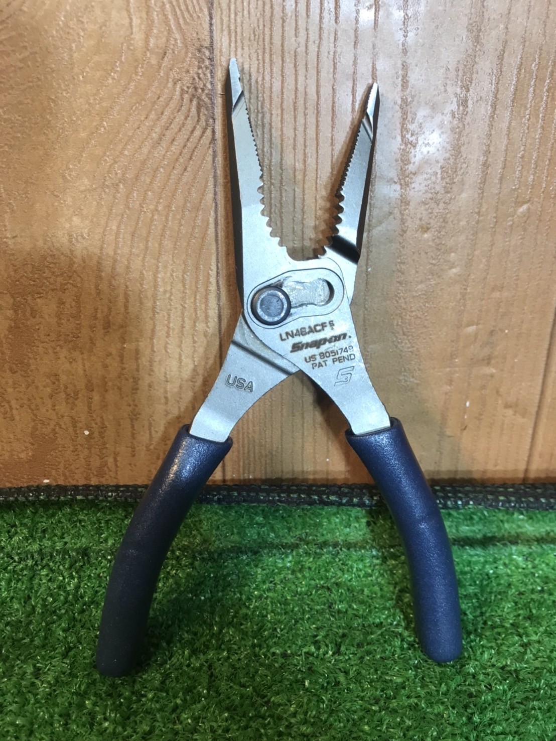 SNAP ON TOOLS NEW Blue 7″ Soft Grip Long Nose Slip Joint Pliers LN46ACF