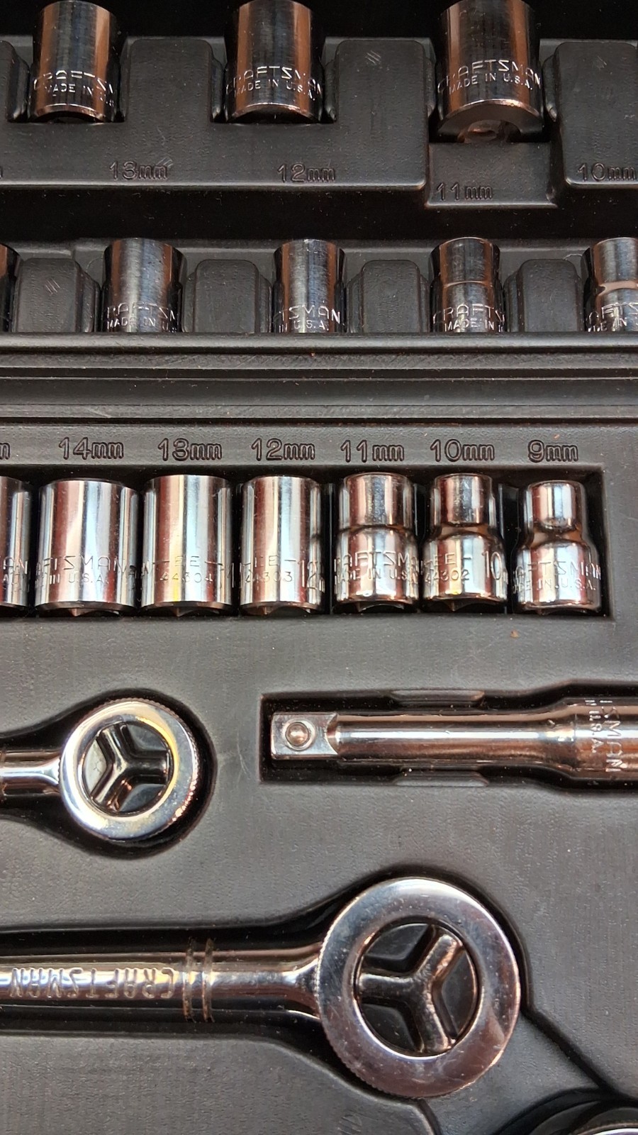 VTG CRAFTSMAN 82PC EE SERIES 1/4″,3/8″, & 1/2″ DRIVE METRIC/SAE SOCKET SET