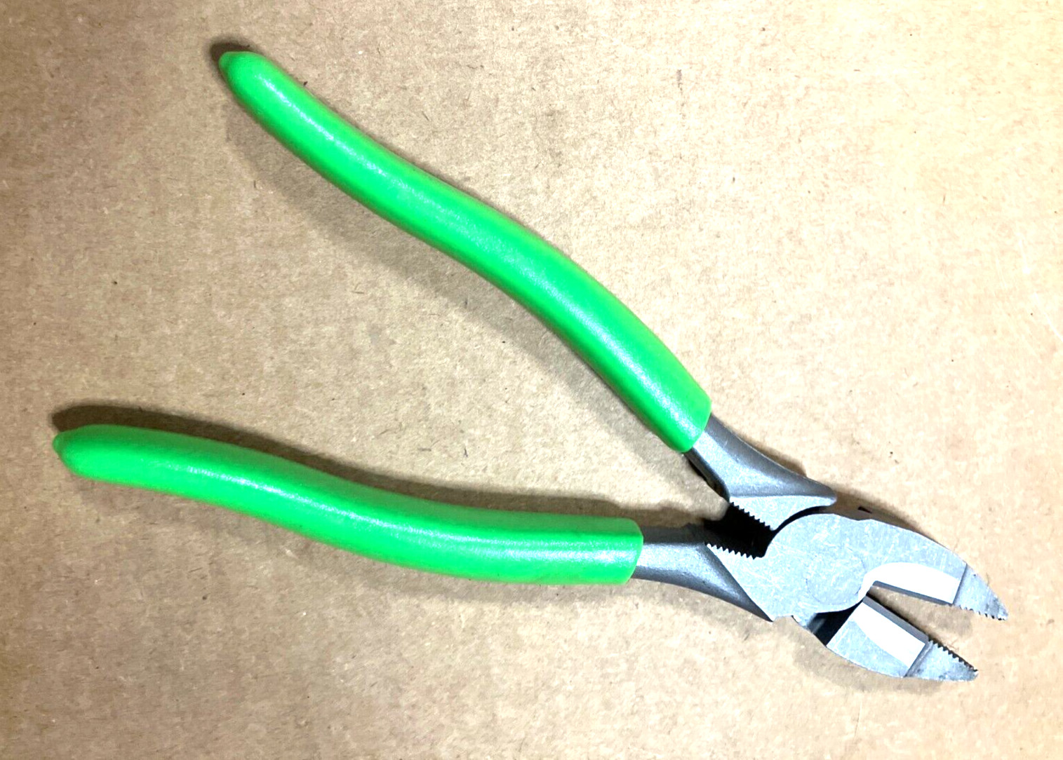 New Snap-on™ 57CF 57CFG 7″ long Heavy Duty Combination Lineman’s Pliers Cutters