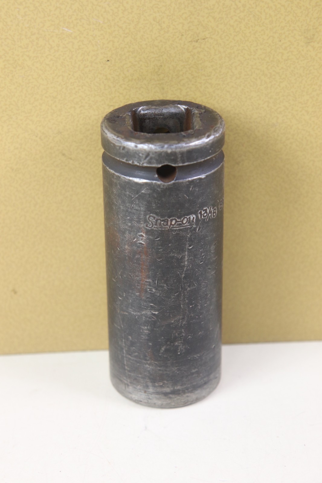 Snap On 13/16″ Bud Wheel Stud Impact Socket 3/4″ Drive – BW626A USED made in USA