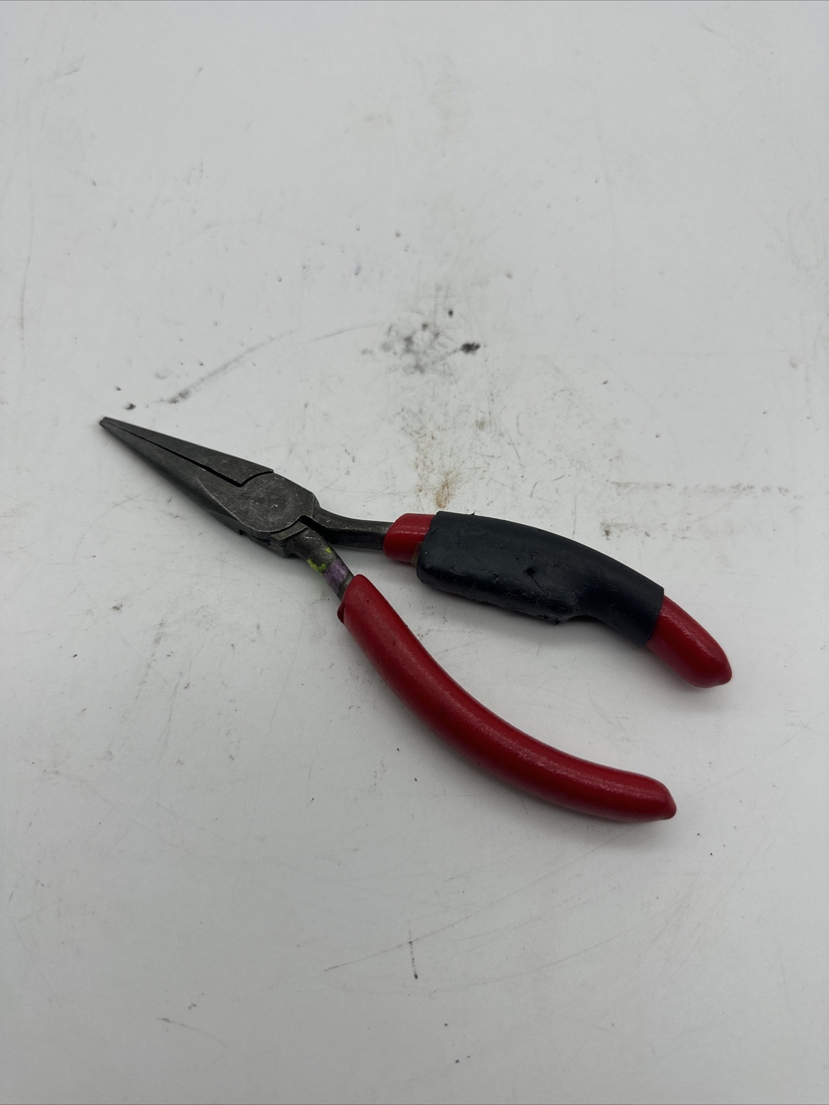 Snap on 95BCP Needle Nose Pliers 6″ Cushion Grip Red USA