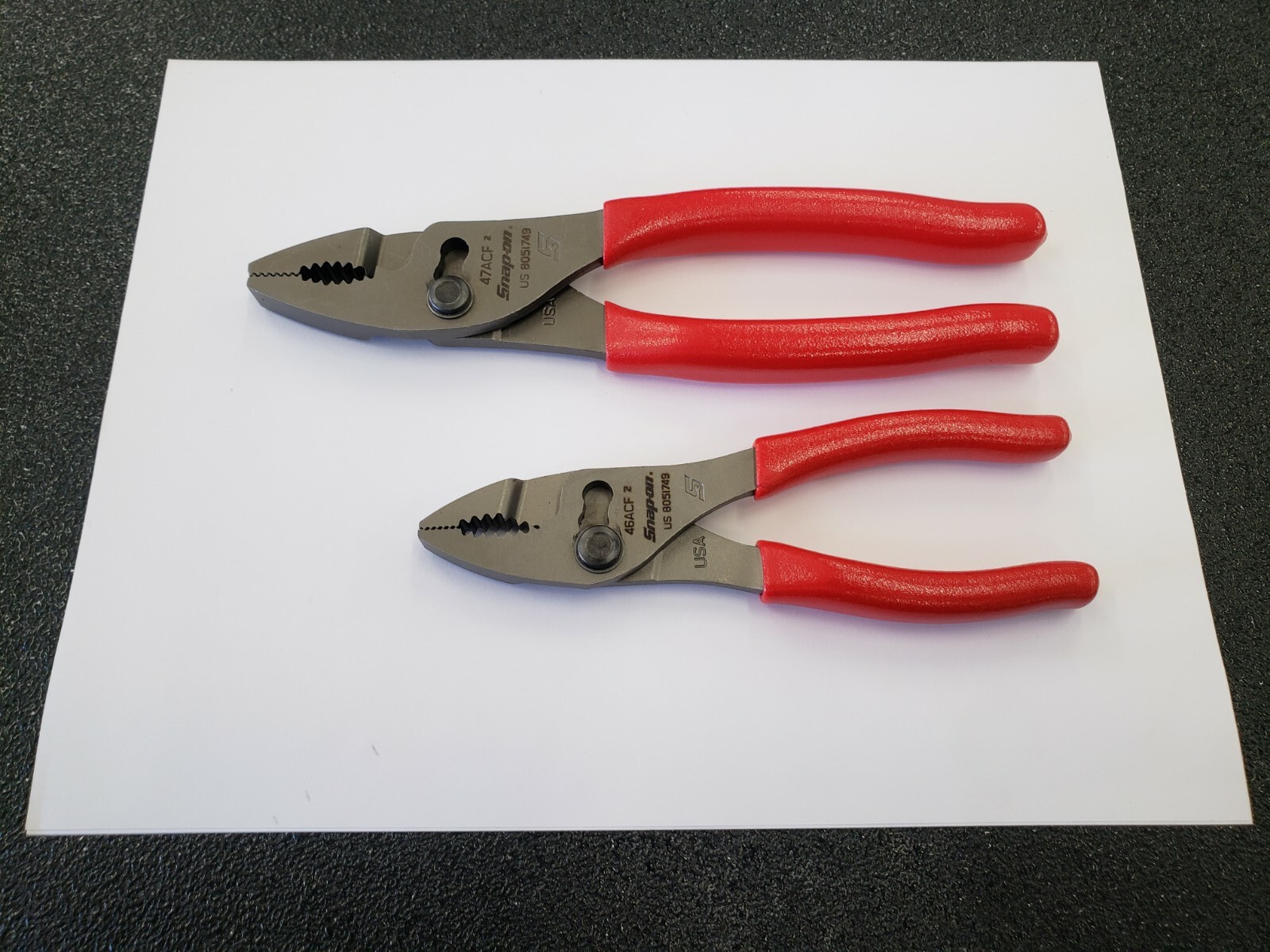Snap-on Tools USA NEW 2pc RED 8″ & 6″ Soft Grip Slip Joint Plier Set 47ACF 46ACF