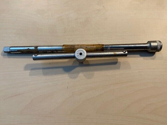 King Dick ‘Midget’ Small T Bar & 8″ Socket Extension – Ex RAF Crowfoot Marked
