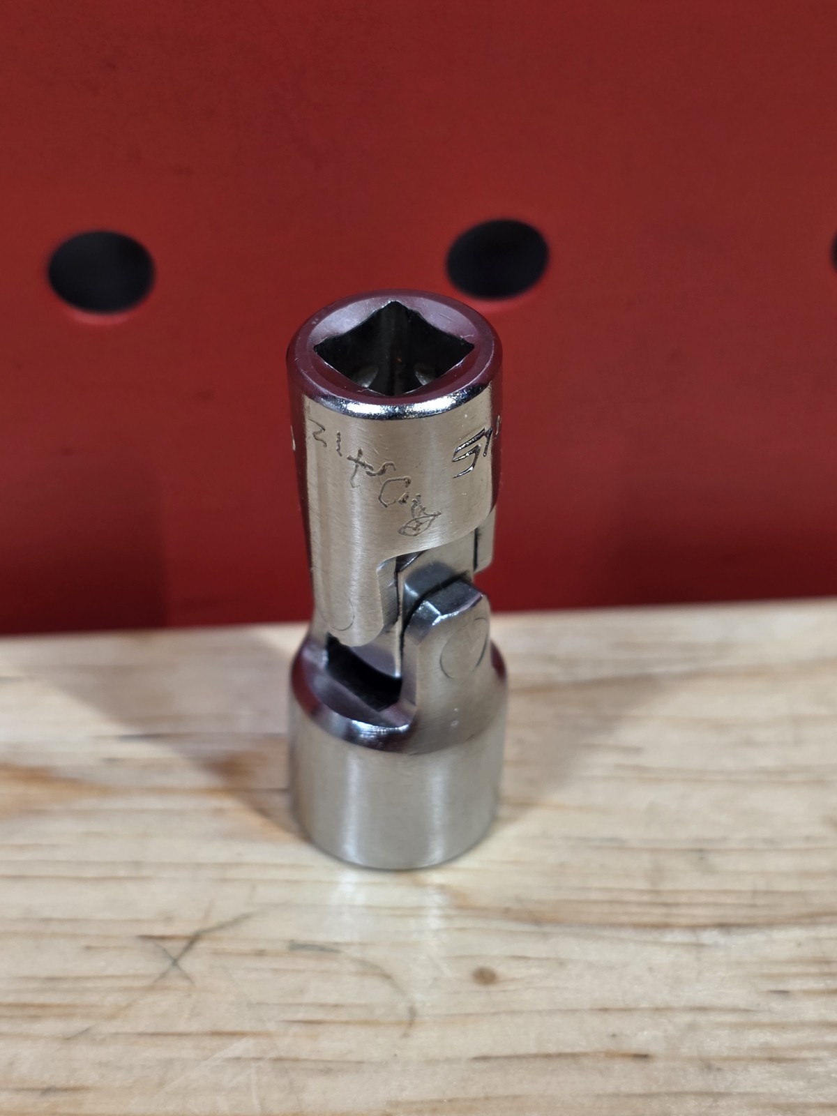 Snap-on TMU121 3/8” SAE 1/4” Drive 12-Point Swivel Wobble Socket USA See Details