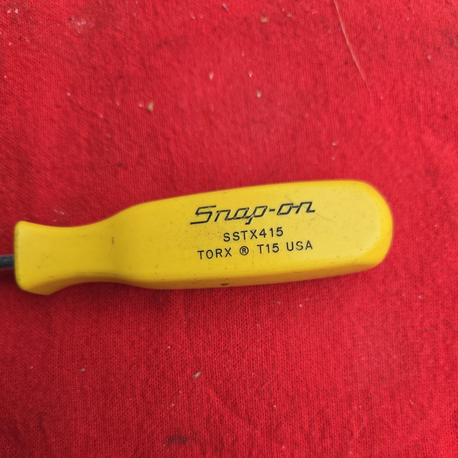 Snap-on SSTX415 Torx T15 Screwdriver Yellow Hard Handle Vintage Driver
