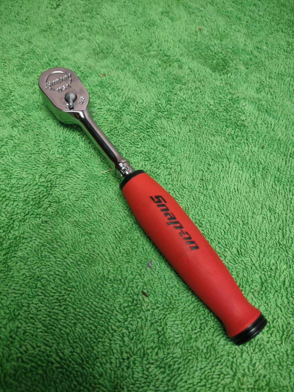 New!!! Snap-on Tools USA 3/8″ Drive RED SMALL BODY Fixed-Head Ratchet FHCL72