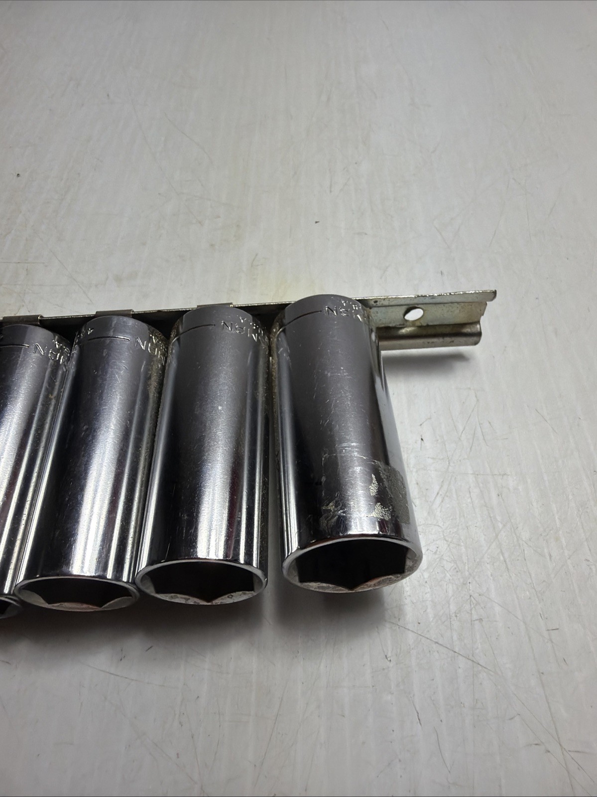 Craftsman Tools 7pc 3/8″ Drive 6-Point SAE Deep Chrome Socket Set 3/8-13/16″