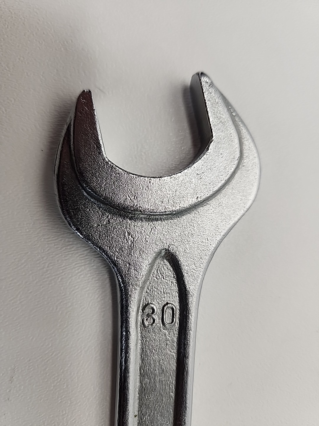 DIN 895 Metric Double Open End Wrench 27mm x 30mm Chrom-Vanadium Good Used Cond