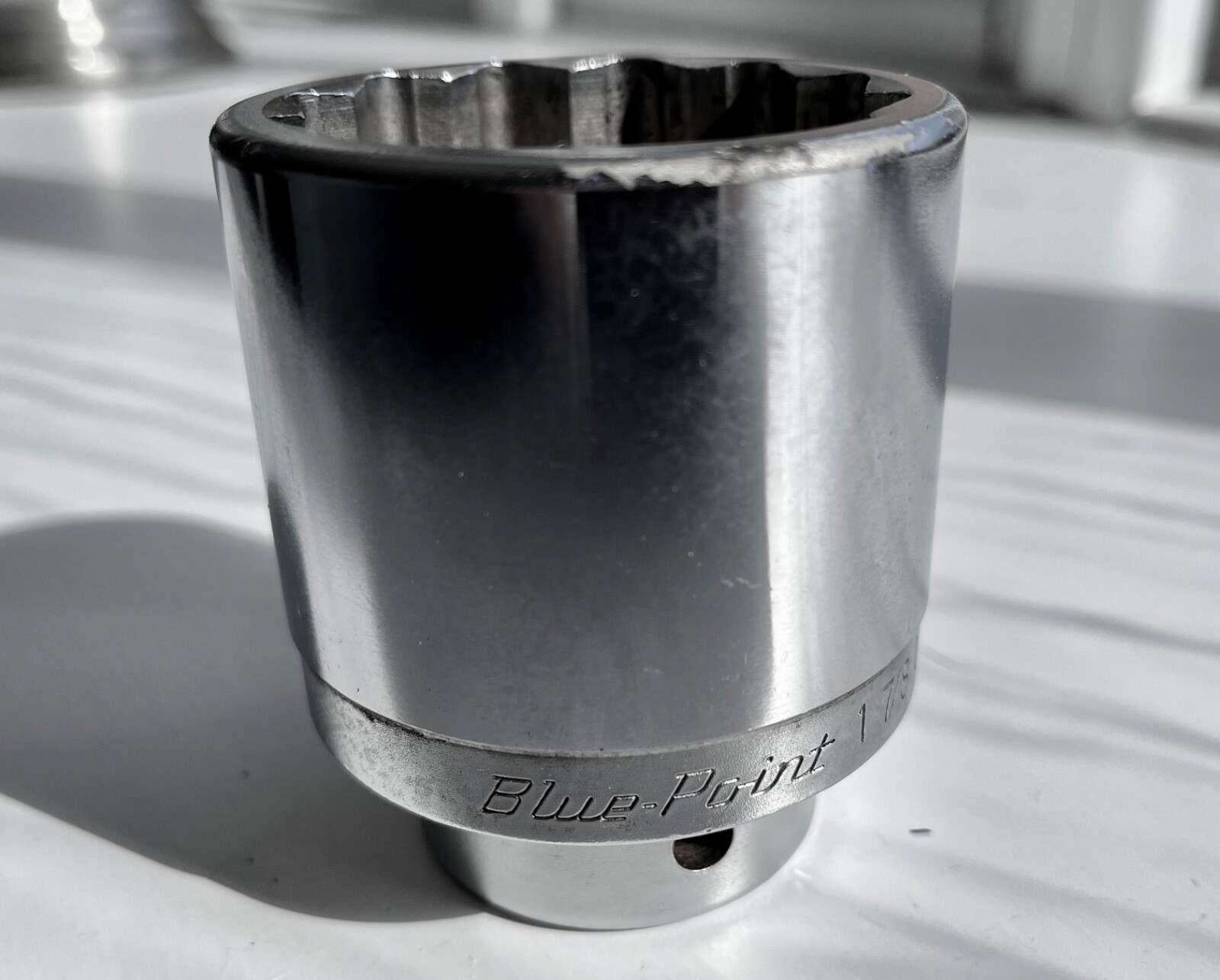SNAP-ON (BLUE POINT) • 3/4″ DRIVE 12-POINT SAE 1-7/8″ SHALLOW SOCKET • U602