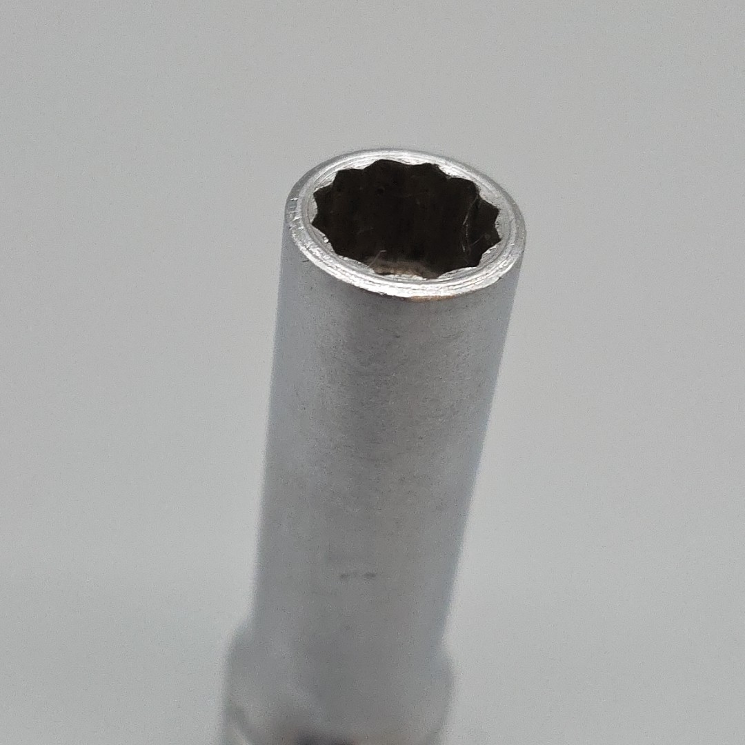 Snap-on Tools SF121 – 3/8″ – 3/8″ Dr 12 Pt Chrome Deep Socket USA