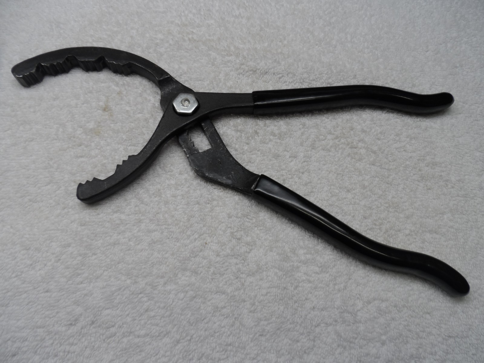 Craftsman USA Oil Filter Pliers 2″ to 5″ (50 mm – 125 mm) – PN 20520 (loose)