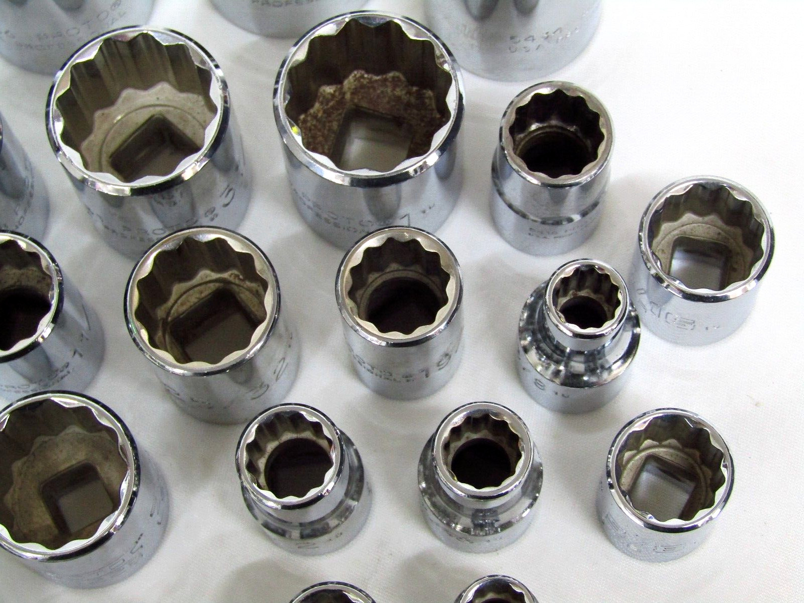 Mixed Lot of 27 PROTO Sockets SAE, 12pt, 1/2″ and 3/8″ Drives