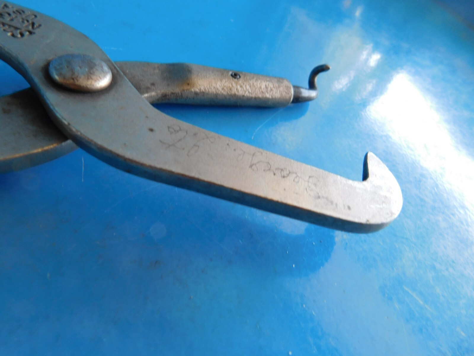 USED, SNAP ON TOOLS BRAKE SPRING PLIERS , PART #131A