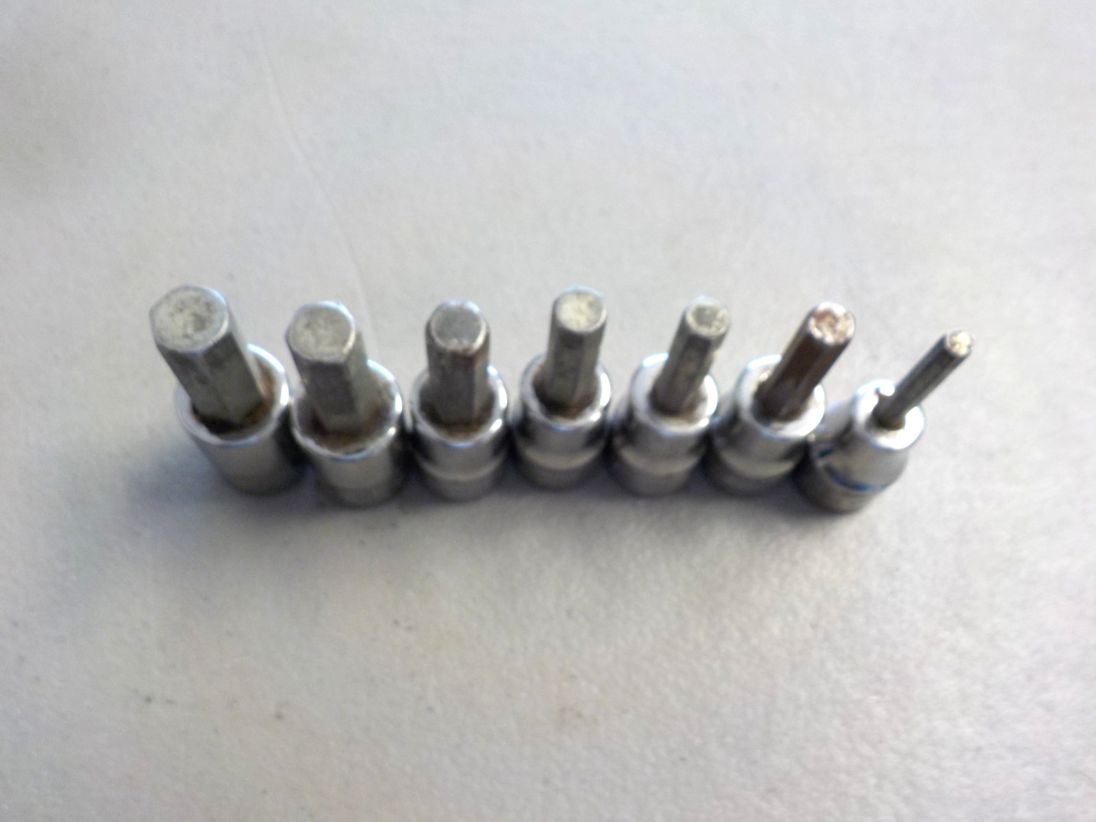 Snap On FAM4E – FAM10B 4-10mm 3/8″ Dr Metric 7 Pc Hex Bit Sockets – SHIPS FREE