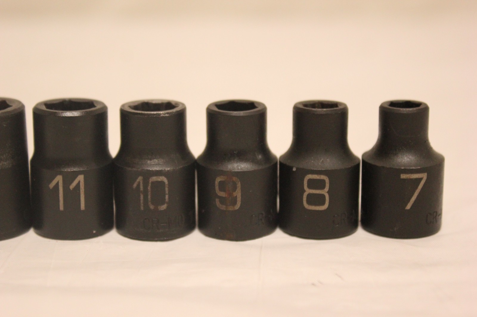 MATCO Tools ADV 13 Pc 3/8″ Drive Metric 12 Point Impact Socket Set 7-19mm F2B8