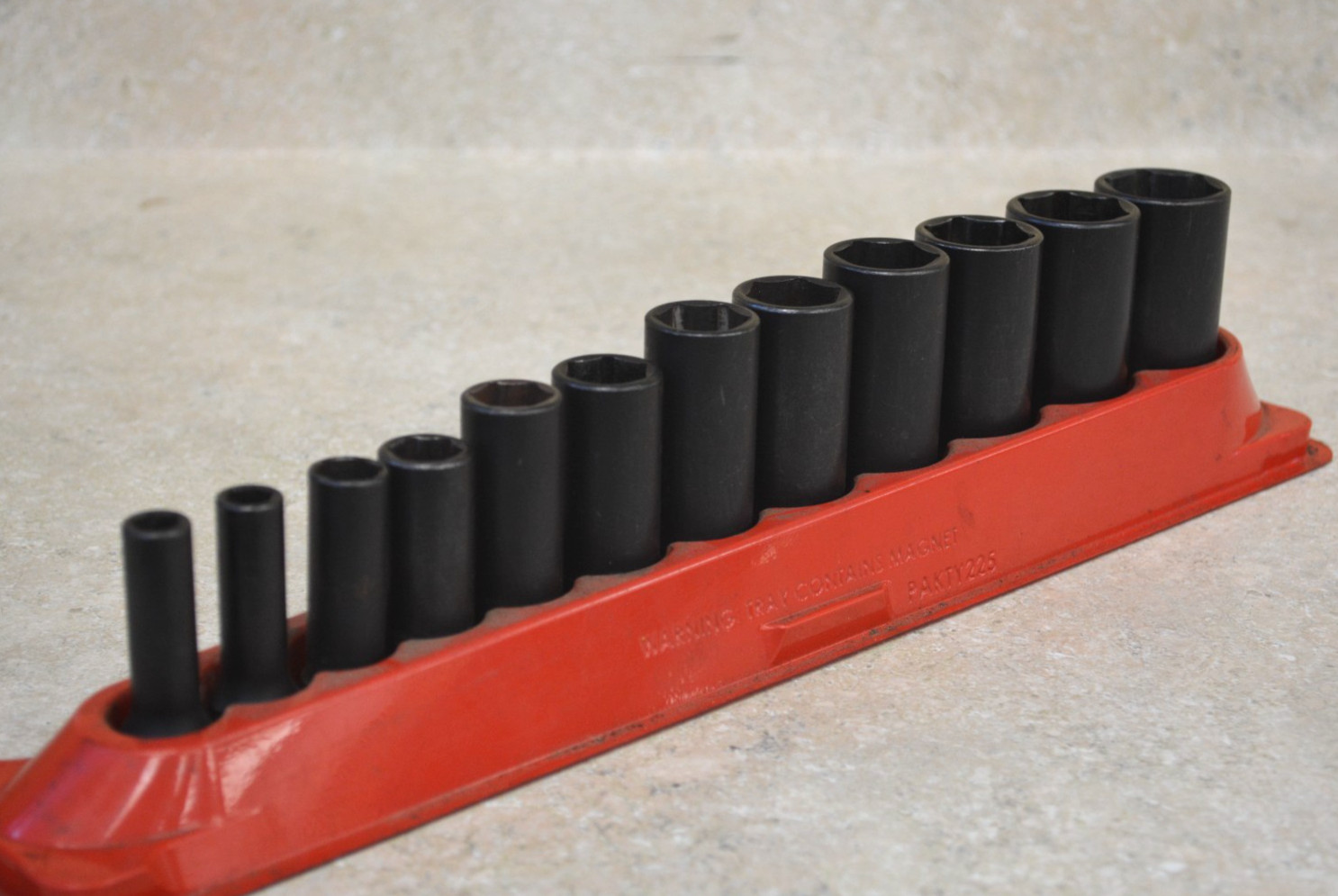 Snap-On Tools 3/8″ Drive 12 Piece Socket Set 212SIMFYA *Pre-owned* FREE SHIPPING