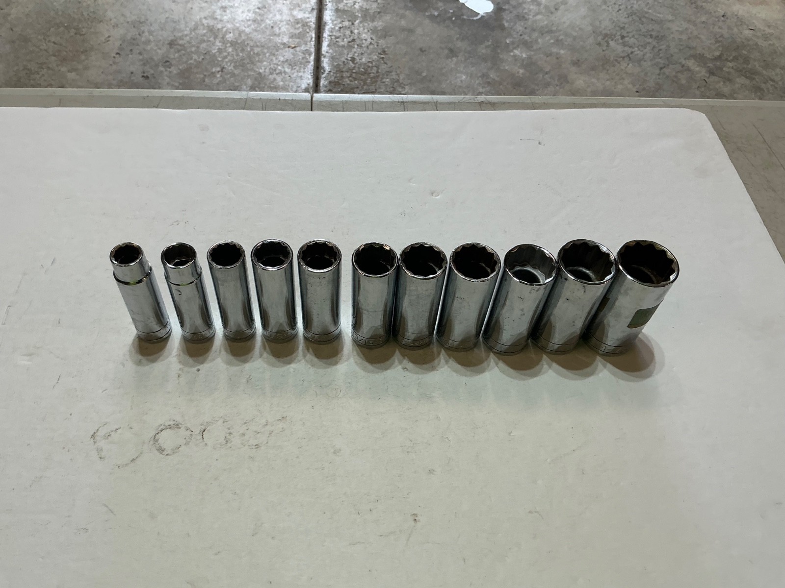 S-K tools 11 pc 1/2″ drive deep SAE set 12 pt 1/2″-1 1/8″ USA made
