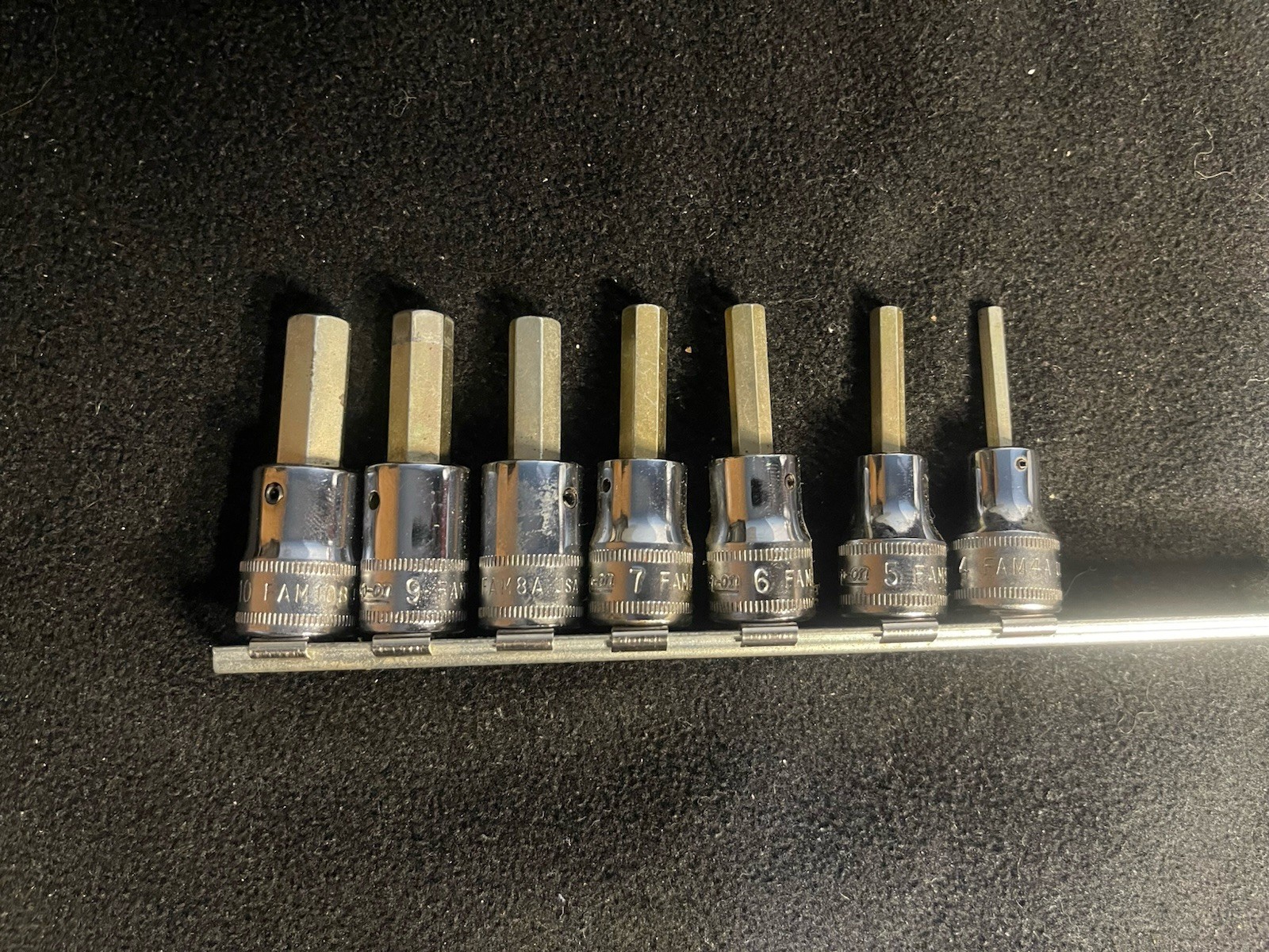 Snap On NEW 7 Piece 3/8″ Drive Metric Hex Bit Socket Set 4MM To 10MM FAM Series
