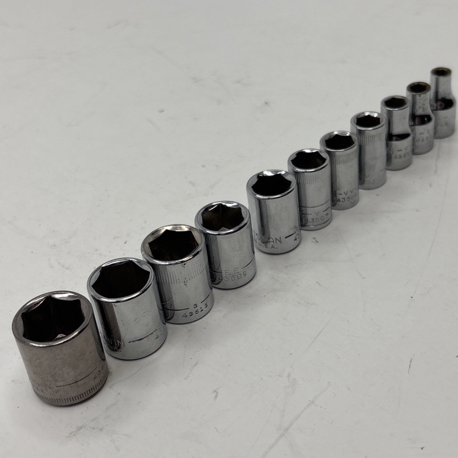 Craftsman 1/4″ Dr 11 PC 6 Pt Point Metric Std Chrome Socket Set 4mm – 14mm