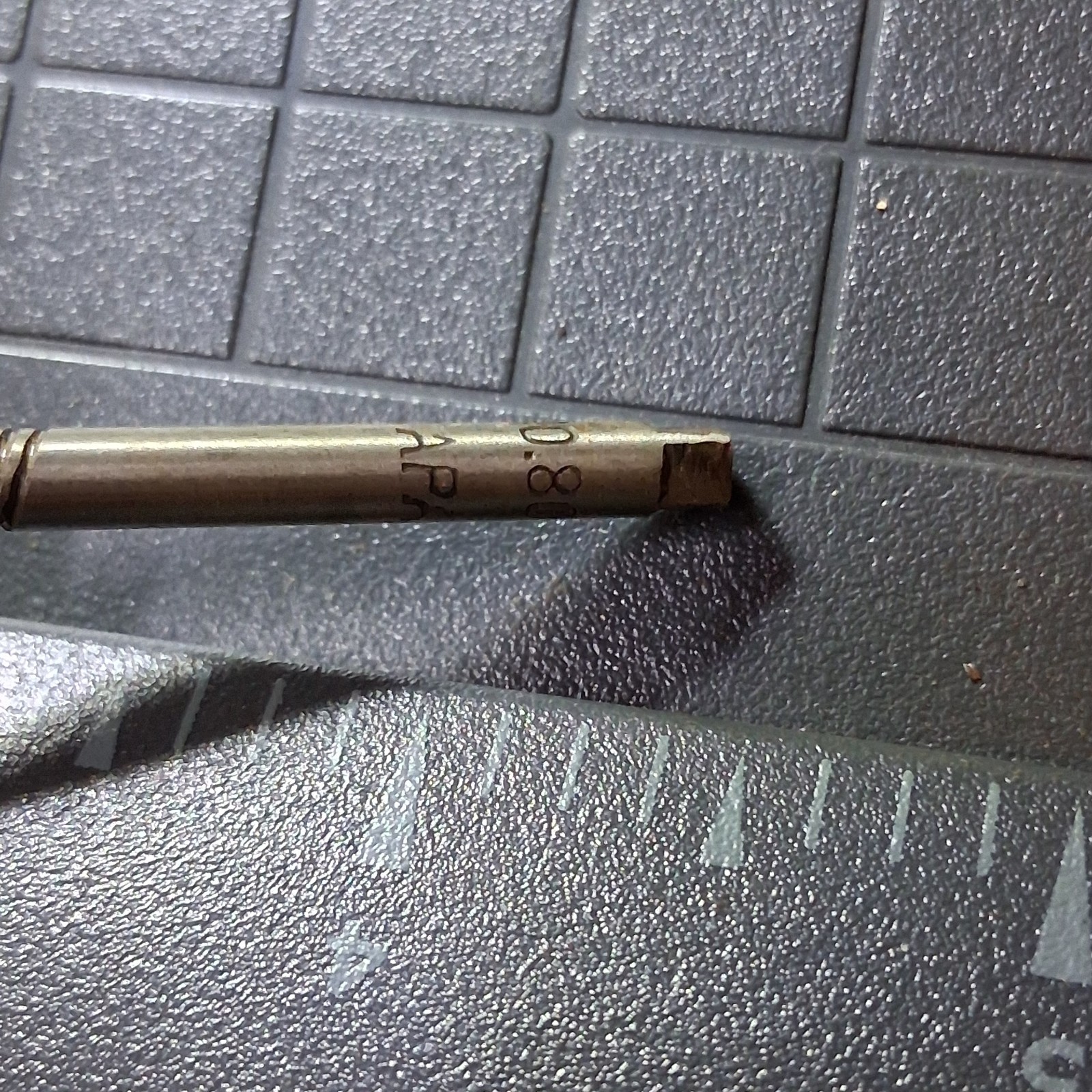 Vintage Japan #801 Twist 1/8″ Bolt Screw Extractor Bit