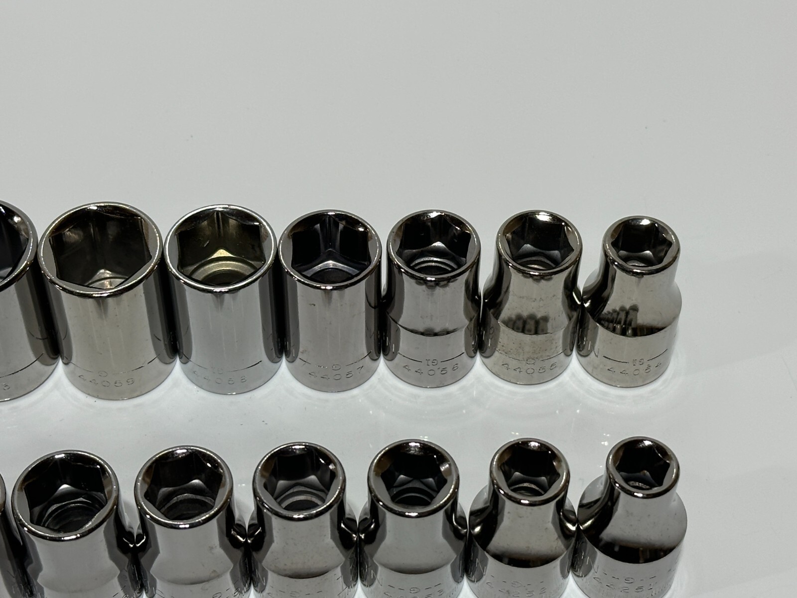 Craftsman USA G (NOS) 20pc SAE & Metric Shallow Socket Set – 1/2″ Drive, 6 Point