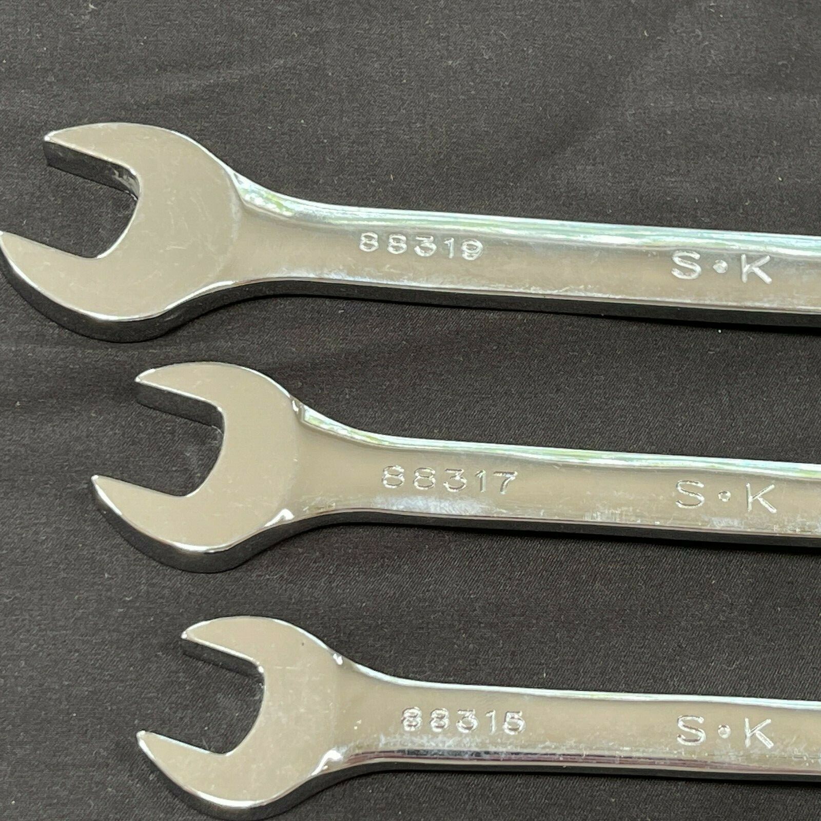 SK Hand Tool 8pc 12 Point Metric Combination Wrench Set 7mm – 19mm New Old Stock